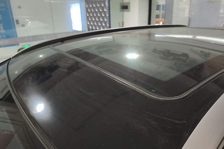 Used Soueast DX7 2018 1.5T Automatic Luxury Model Roof