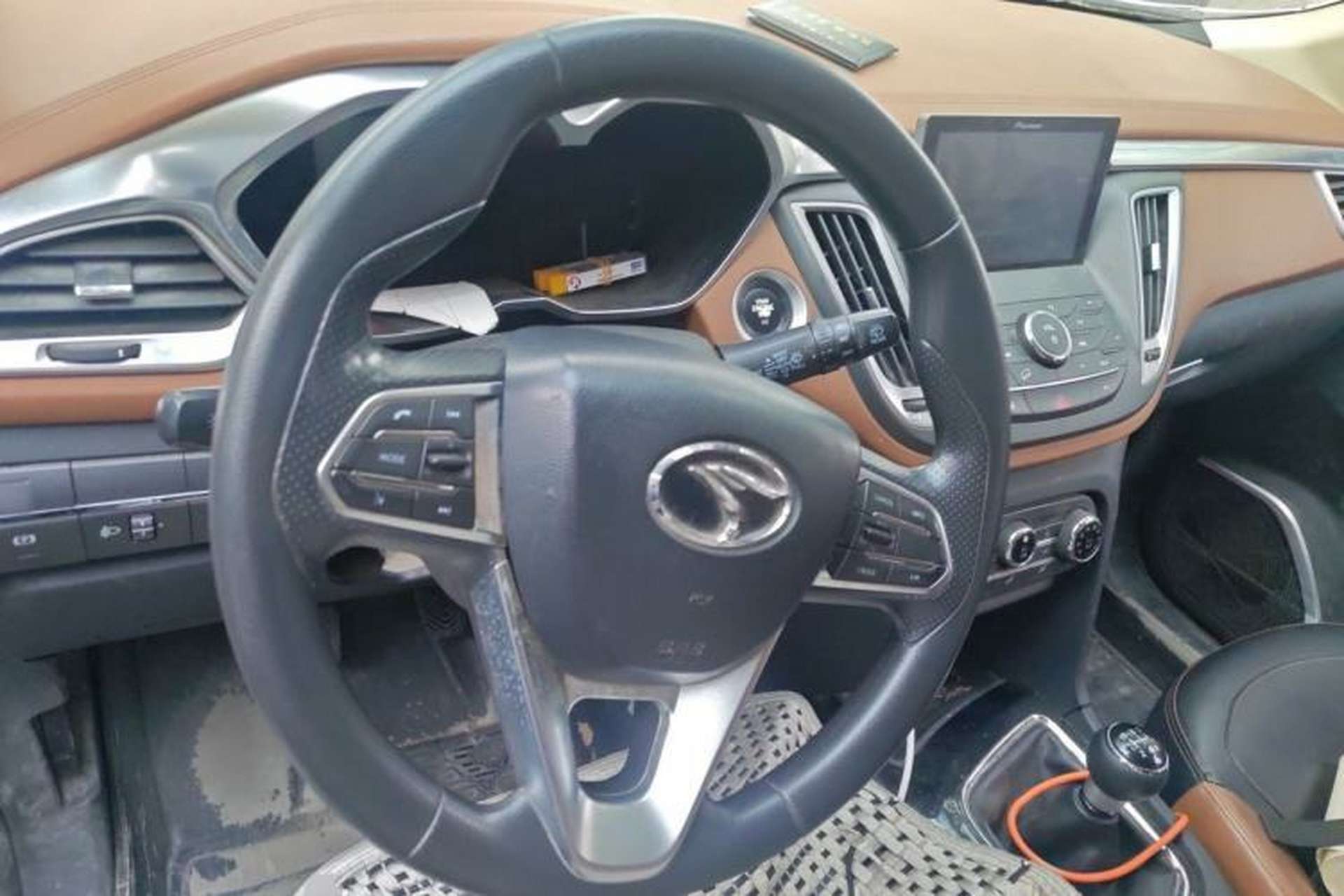 Used Soueast DX7 2018 2.0T Manual CCPC Champion Edition Steering Wheel