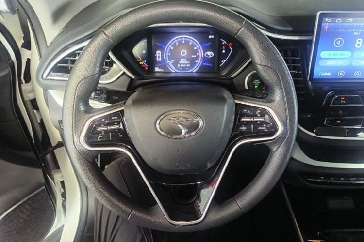 Used Soueast DX7 2018 Prime 1.5T Manual Smart Connect Starry Edition China V Standard Steering Wheel