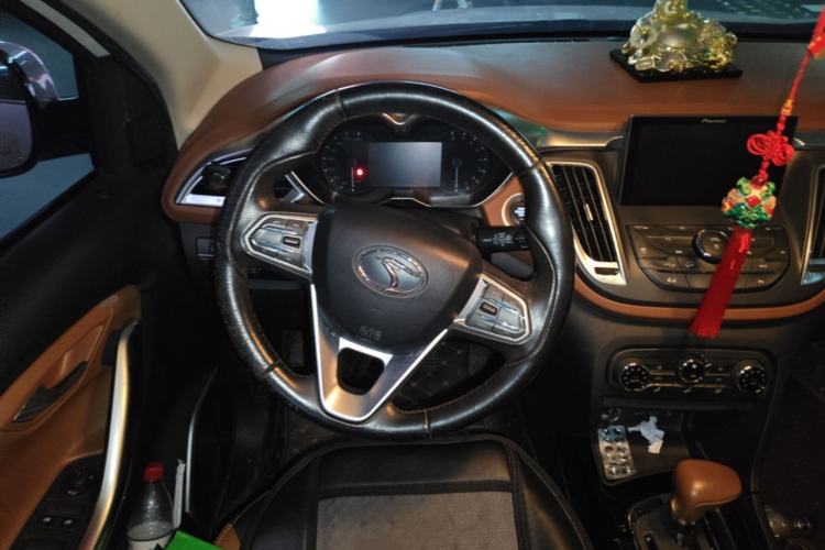 Used Soueast DX7 2018 1.5T Automatic Luxury Model Steering Wheel