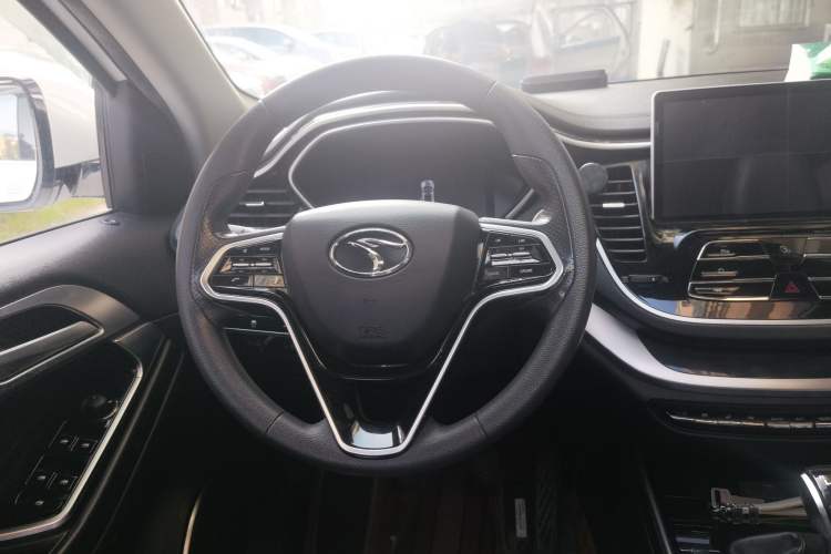 Used Soueast DX7 2018 Prime 1.5T Manual Smart Connect Starry Edition China V Standard Steering Wheel
