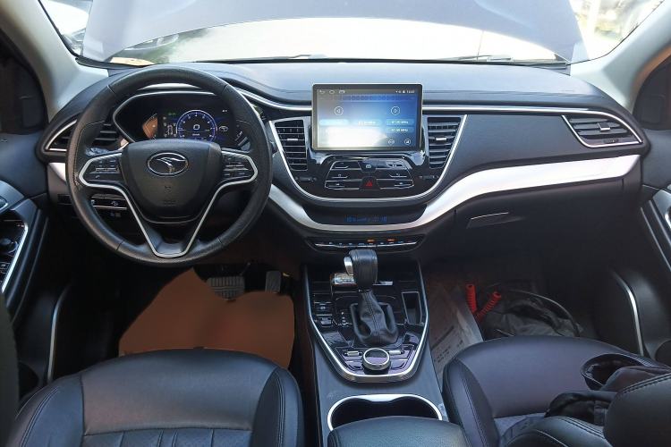 Used Soueast DX7 2019 1.5T Automatic Smart Connect Fashion Edition China VI Standard Interior 2