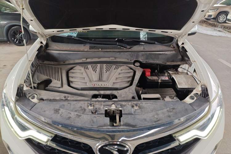 Used Soueast DX7 2019 1.5T Automatic Smart Connect Flagship Edition China VI Standard Engine Bay