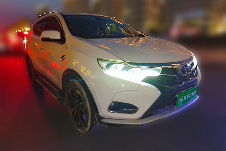 Used Soueast DX7 2019 1.5T Automatic Smart Connect Fashion Edition China VI Standard Front Right 45 Deg