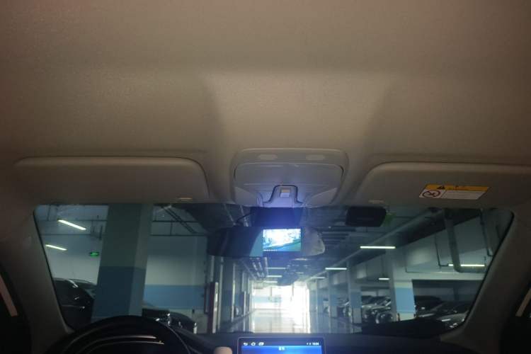 Used Soueast DX7 2019 1.5T Automatic Smart Connect Fashion Edition China VI Standard Headliner