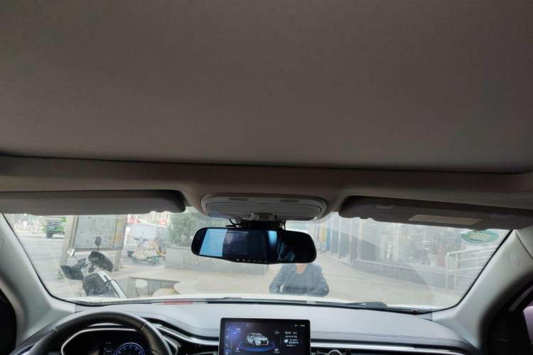 Used Soueast DX7 2019 1.5T Automatic Smart Connect Flagship Edition China VI Standard Headliner