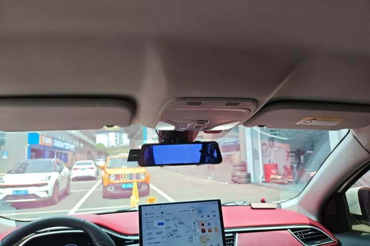 Used Soueast DX7 2019 1.5T Automatic Smart Connect Fashion Edition China VI Standard Headliner