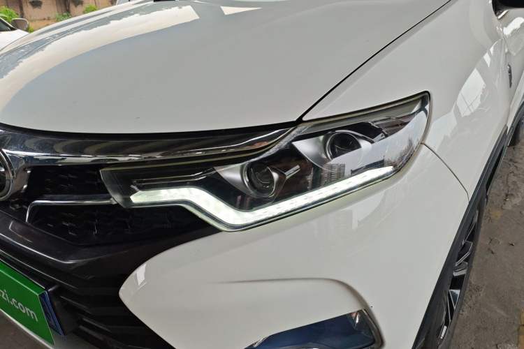 Used Soueast DX7 2019 1.5T Automatic Smart Connect Flagship Edition China VI Standard Left Front Headlight