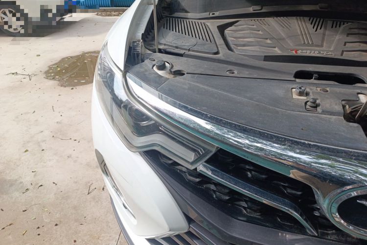 Used Soueast DX7 2019 1.5T Automatic Smart Connect Flagship Edition China VI Standard Right Front Headlight