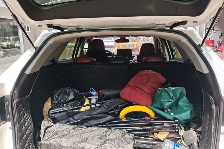 Used Soueast DX7 2019 1.5T Automatic Smart Connect Fashion Edition China VI Standard Trunk