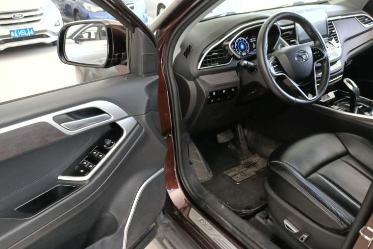 Used Soueast DX7 2020 Xingyue 1.5T DCT Flagship Edition Interior 6