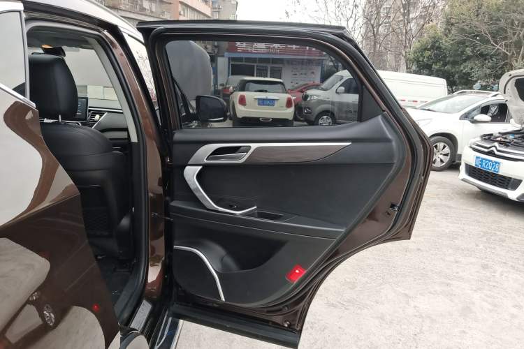 Used Soueast DX7 2020 Xingyue 1.5T DCT Luxury Edition Right Rear Door Interior