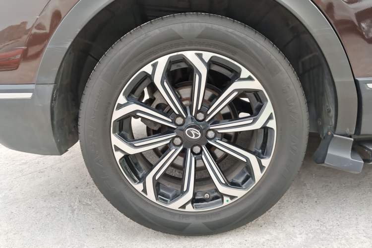 Used Soueast DX7 2020 Xingyue 1.5T DCT Luxury Edition Right Rear Wheel Hub