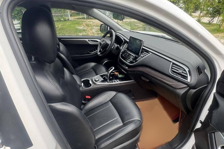 Used Soueast DX7 2020 Xingyue 1.5T DCT Luxury Sunroof Edition Interior 4