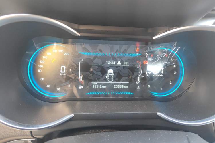 Used Soueast DX8 2022 1.5T Manual Amazon Edition 5 Seats Instrument Cluster
