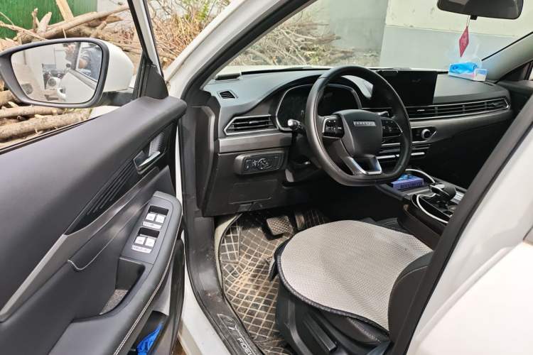 Used Soueast DX8S 2022 1.5T DCT Chieftain Edition 5 Seats Driver Seat