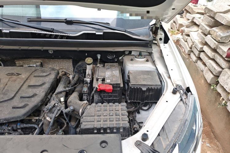 Used Soueast DX8S 2022 1.5T DCT Chieftain Edition 5 Seats Engine Bay Left