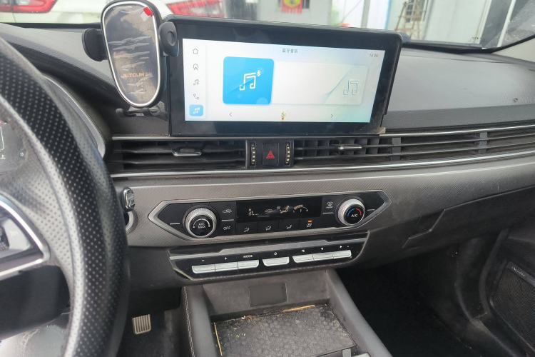 Used Soueast DX8S 2022 1.5T DCT Chieftain Edition 5 Seats Interior 3
