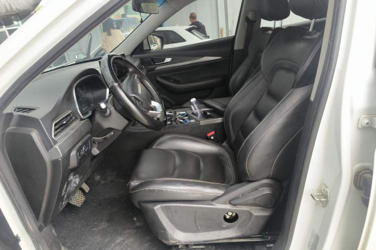 Used Soueast DX8S 2022 1.5T DCT Chieftain Edition 5 Seats Left Front Seat