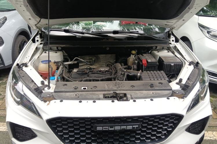 Used Soueast DX8S 2022 1.5T DCT Long-Range Version 5 Seats Engine Bay