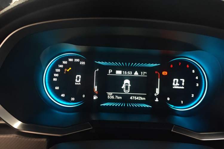 Used Soueast DX8S 2022 1.5T DCT Chieftain Edition 5 Seats Instrument Cluster