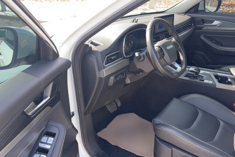 Used Soueast DX8S 2022 1.5T DCT Chieftain Edition 5 Seats Interior 2