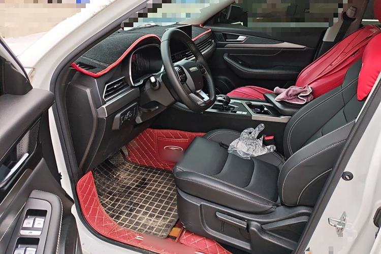 Used Soueast DX8S 2022 1.5T DCT Chieftain Edition 7-Seater Interior 3