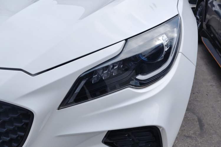 Used Soueast DX8S 2022 1.5T DCT Gulf Edition 7-Seater Left Front Headlight