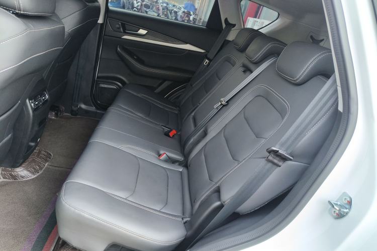 Used Soueast DX8S 2022 1.5T DCT Chieftain Edition 7-Seater Left Rear Seat