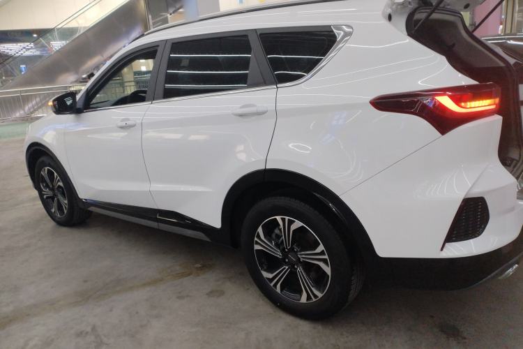 Used Soueast DX8S 2022 1.5T DCT Chieftain Edition 7-Seater Left Side
