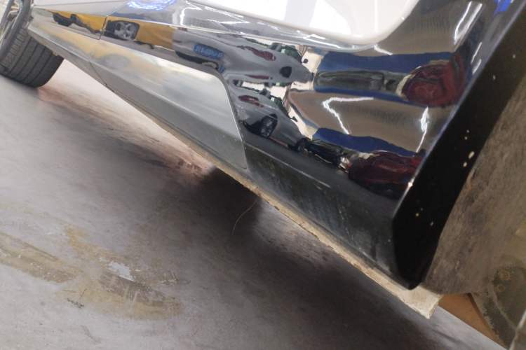 Used Soueast DX8S 2022 1.5T DCT Chieftain Edition 7-Seater Left Side Sill