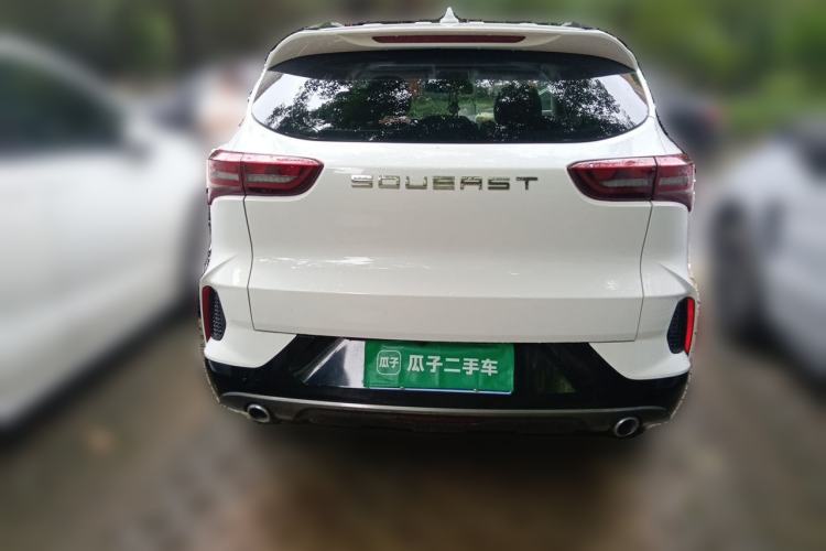 Used Soueast DX8S 2022 1.5T DCT Long-Range Version 5 Seats Rear