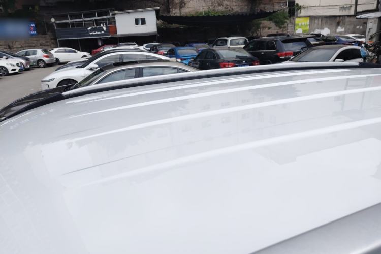 Used Soueast DX8S 2022 1.5T DCT Gulf Edition 7-Seater Roof