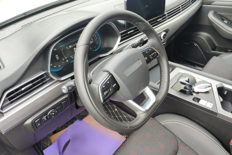 Used Soueast DX8S 2022 1.5T DCT Gulf Edition 7-Seater Steering Wheel