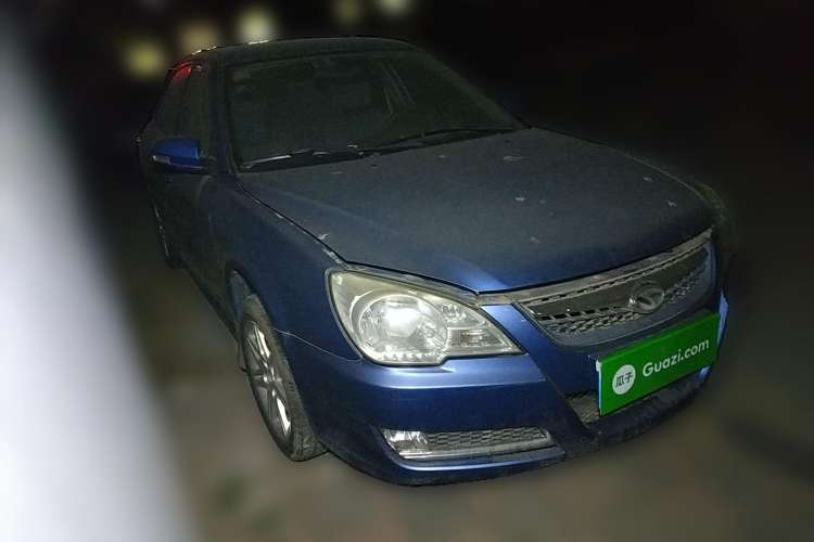 Used Soueast V3 Lingyue 2009 1.5L Manual Flagship Upgrade Edition Front Right 45 Deg