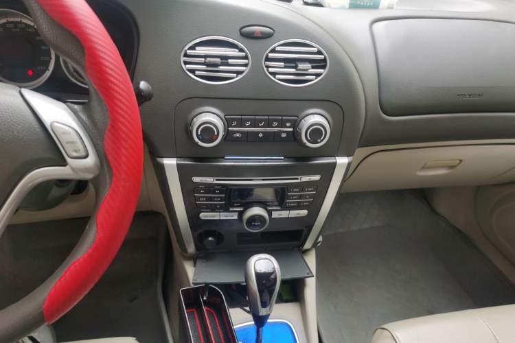 Used Soueast V3 Lingyue 2010 1.5L CVT Flagship Edition Audio And AC Panel