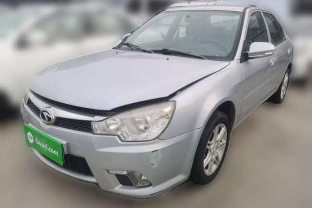 Used Soueast V3 Lingyue 2010 Revised Version 1.5L Manual Luxury Edition