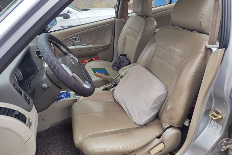 Used Soueast V3 Lingyue 2010 1.5L CVT Luxury Edition Left Front Seat