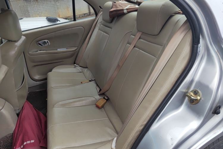 Used Soueast V3 Lingyue 2010 1.5L CVT Luxury Edition Left Rear Seat