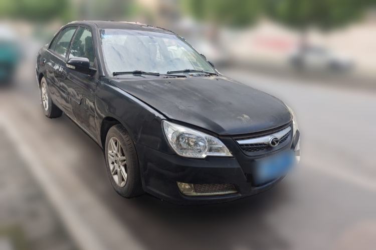 Used Soueast V3 Lingyue 2011 1.5L Manual Happiness Edition Front Right 45 Deg