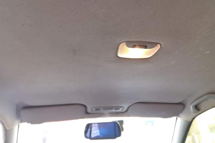Used Soueast V3 Lingyue 2011 Revised Version 1.5L Manual – Style Edition Headliner
