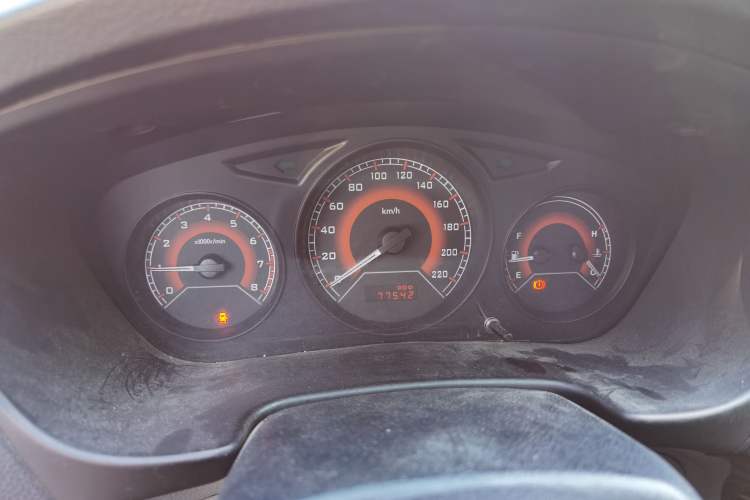 Used Soueast V3 Lingyue 2011 Revised Version 1.5L Manual – Style Edition Instrument Cluster