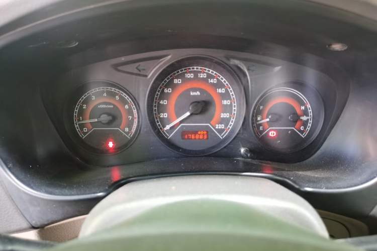 Used Soueast V3 Lingyue 2011 1.5L Manual Comfort Edition Instrument Cluster
