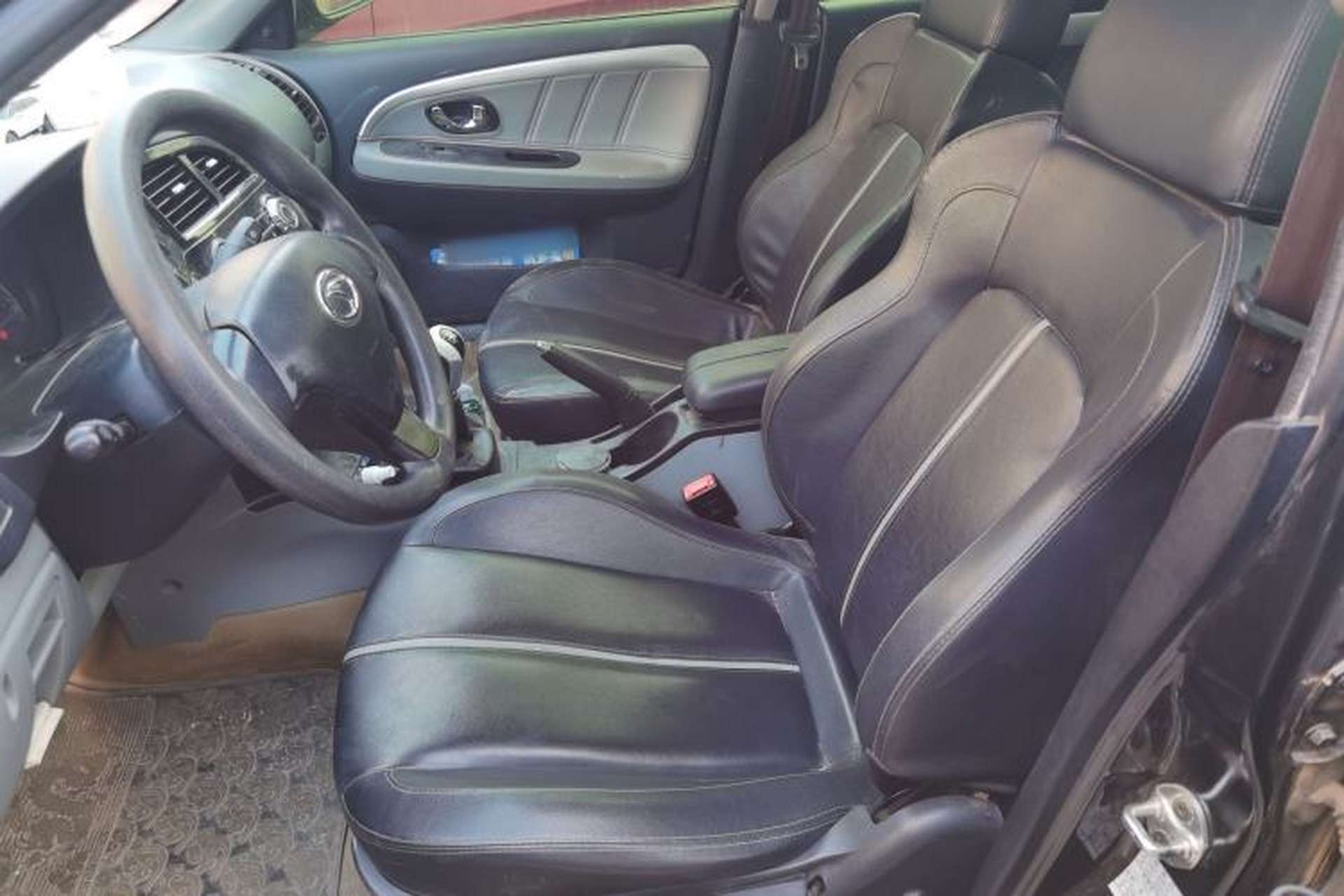 Used Soueast V3 Lingyue 2011 Revised Version 1.5L Manual – Style Edition Left Front Seat