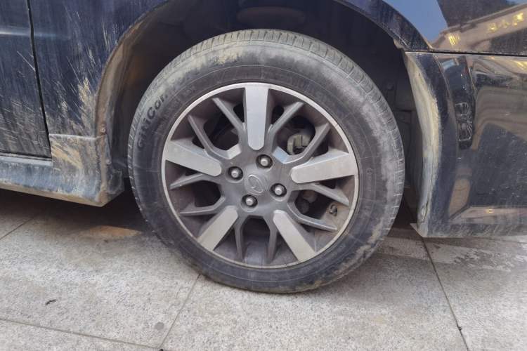 Used Soueast V3 Lingyue 2011 Revised Version 1.5L Manual – Style Edition Right Front Wheel Hub