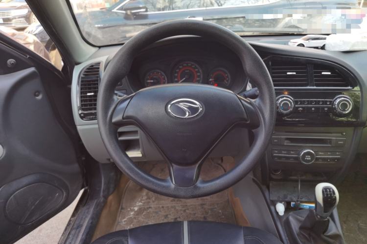 Used Soueast V3 Lingyue 2011 Revised Version 1.5L Manual – Style Edition Steering Wheel
