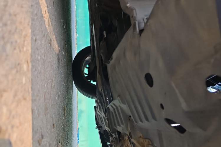 Used Soueast V3 Lingyue 2011 1.5L Manual Style Edition Chassis Front