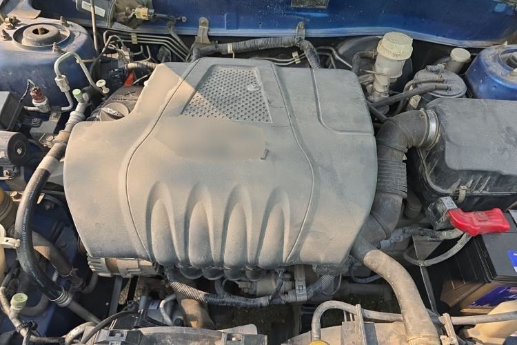 Used Soueast V3 Lingyue 2011 1.5L Manual Style Edition Engine Bay