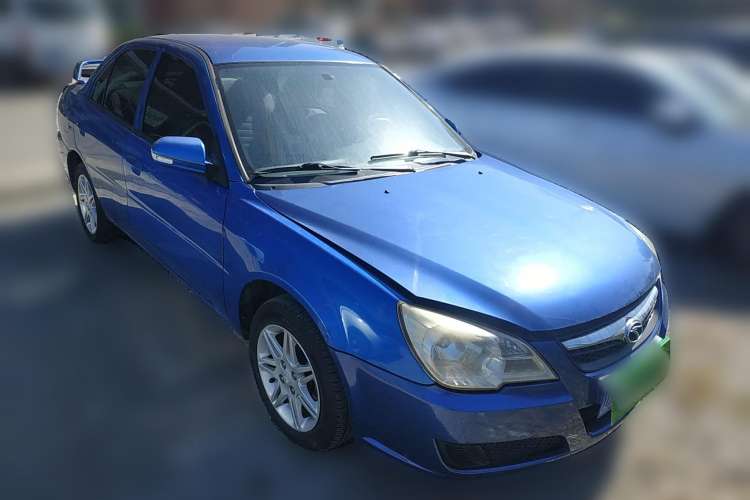 Used Soueast V3 Lingyue 2011 1.5L Manual Happiness Edition Front Right 45 Deg