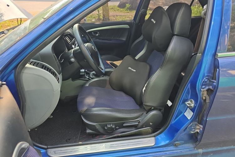 Used Soueast V3 Lingyue 2011 1.5L Manual Style Edition Left Front Seat